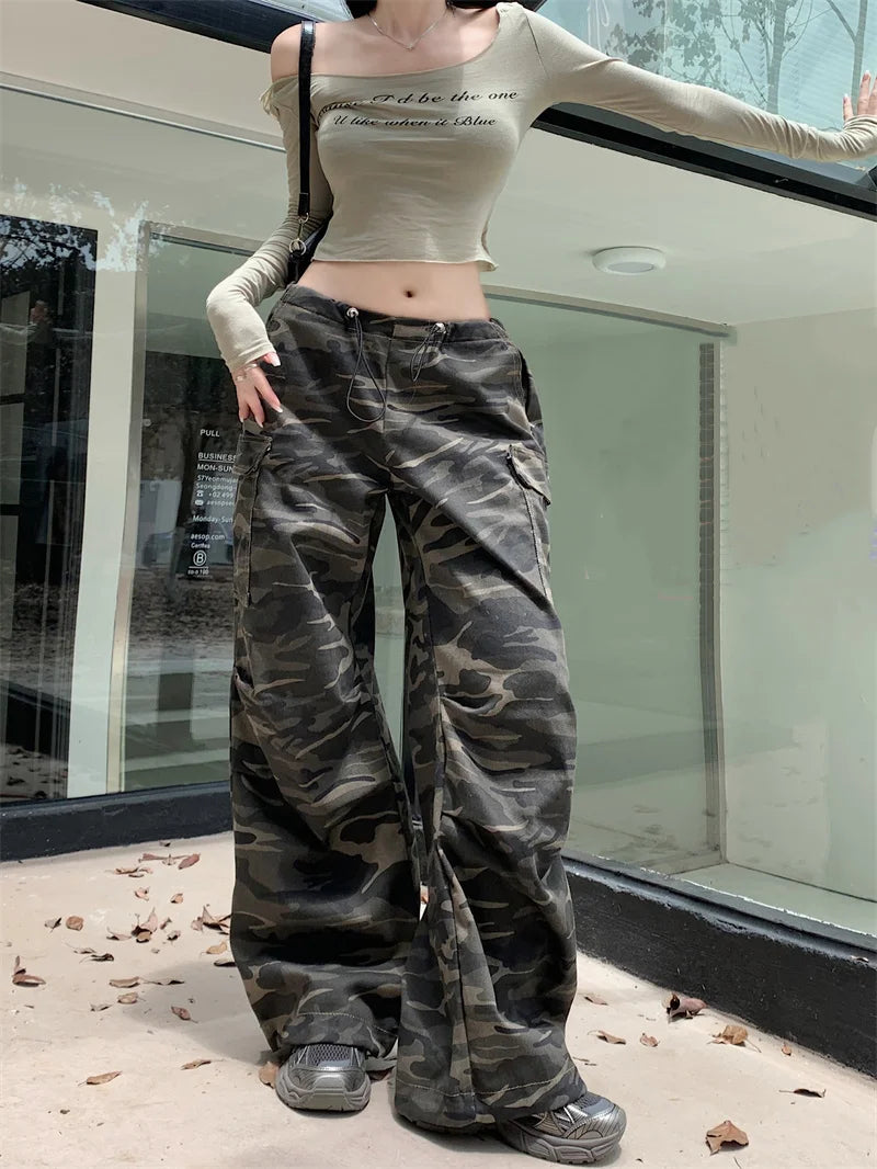 Y2K Low Rise Camo Jeans – Baggy Streetwear Fit